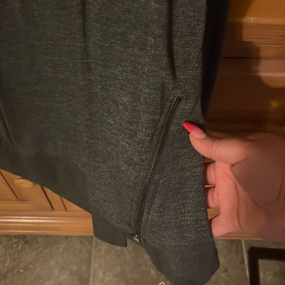 Torrid sweatshirt - Picture 3 of 3